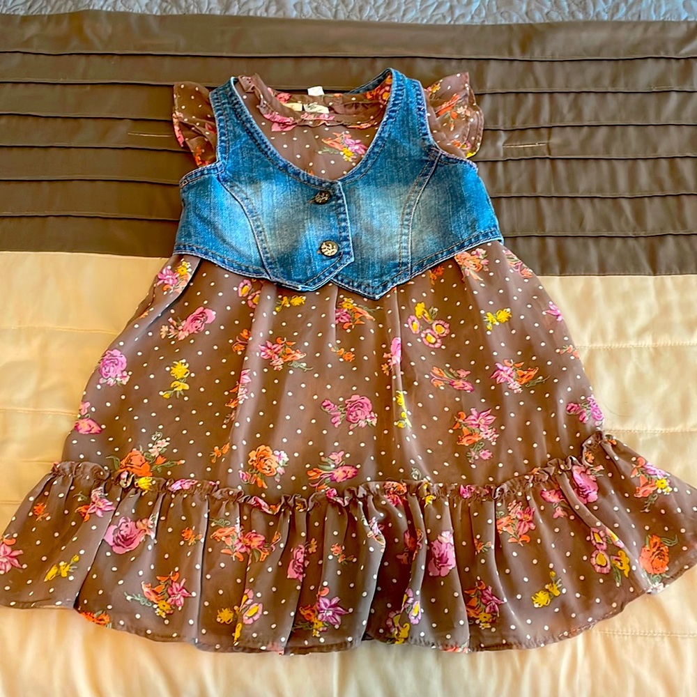Adorable girls 4T brown floral print dress and denim vest.